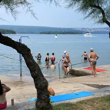 Apartment With Parking Space Punat, Krk - 24863 *